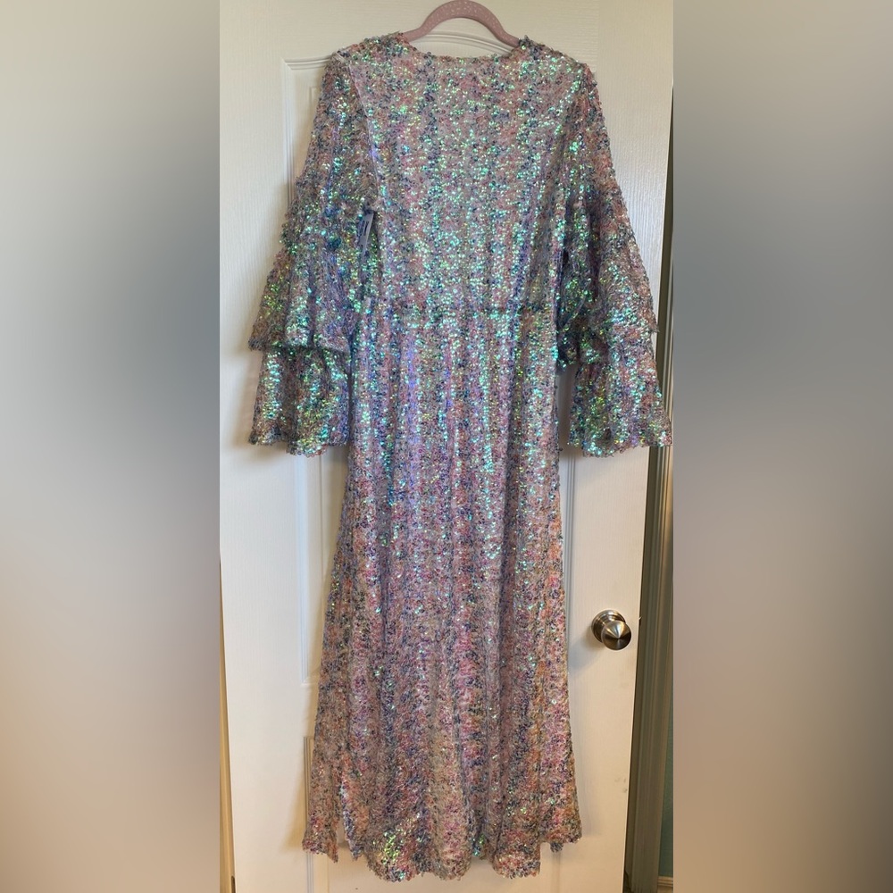 Buddy Love Iridescent Sequin Long Sleeve Maxi Dress - Picture 2 of 3